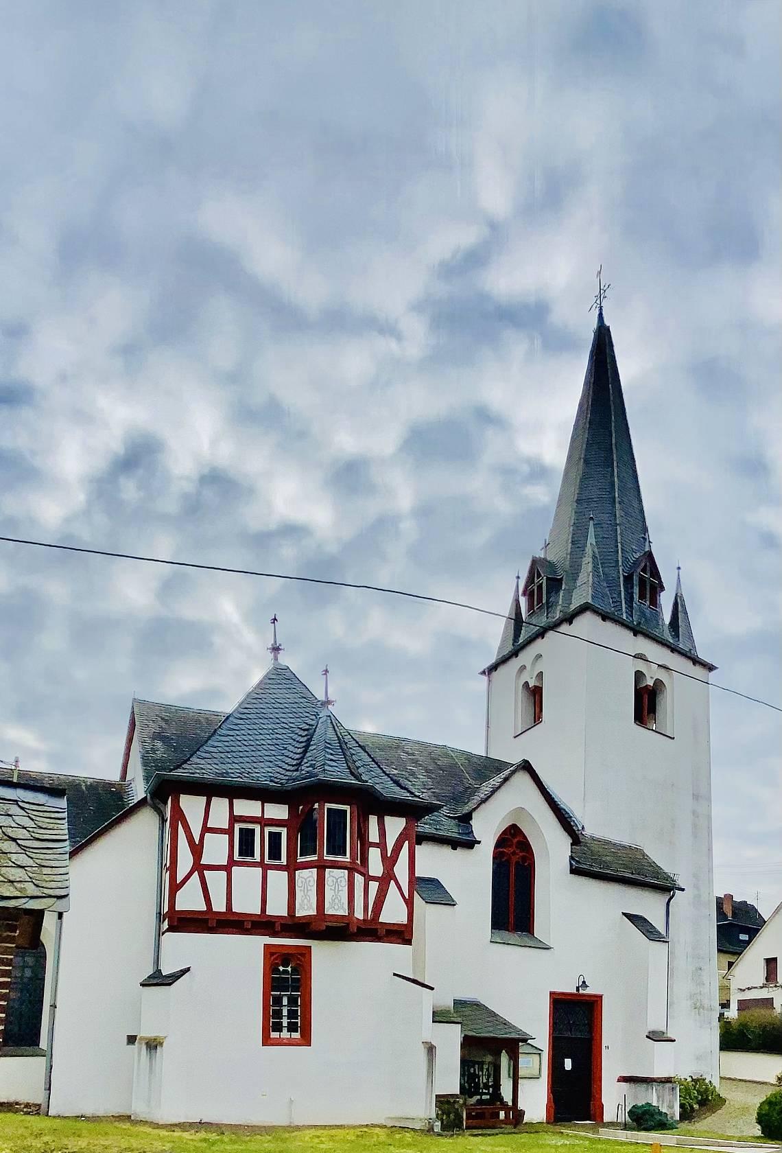 Kirche Briedern